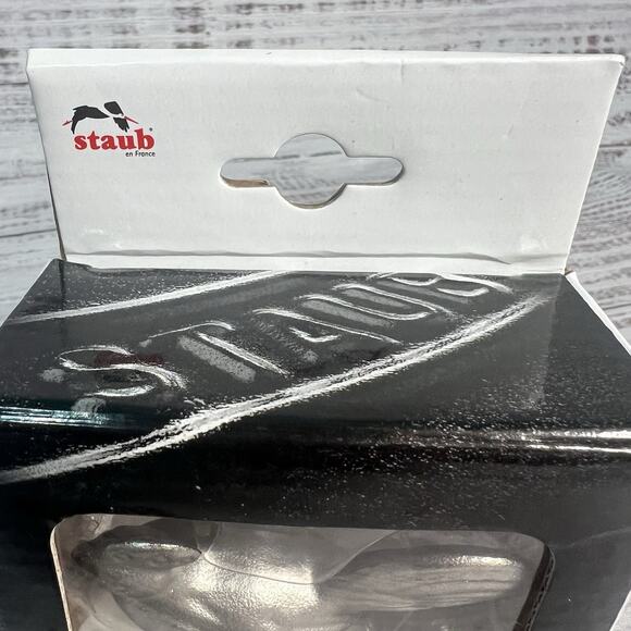 STAUB Rooster Chicken Animal Knob Handle Decorative New In Box - Picture 7 of 8